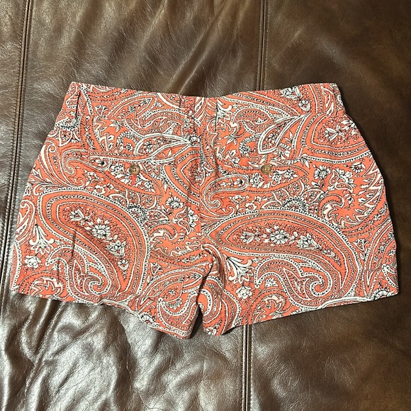 Coral Black and White Paisley Short cotton Shorts, size 2 - Picture 4 of 4